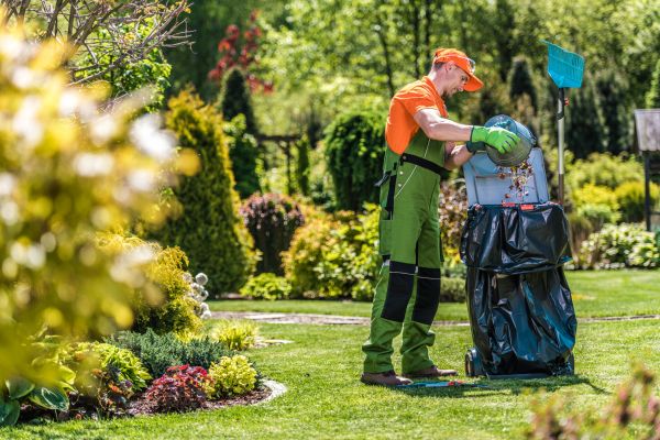 Cost of Lawn Cleaning Service in New Lenox
