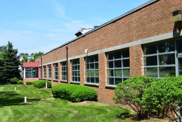 Cost of Corporate Lawn Maintenance in New Lenox